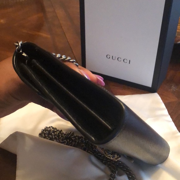 Gucci Wallt on chain - Picture 7 of 9